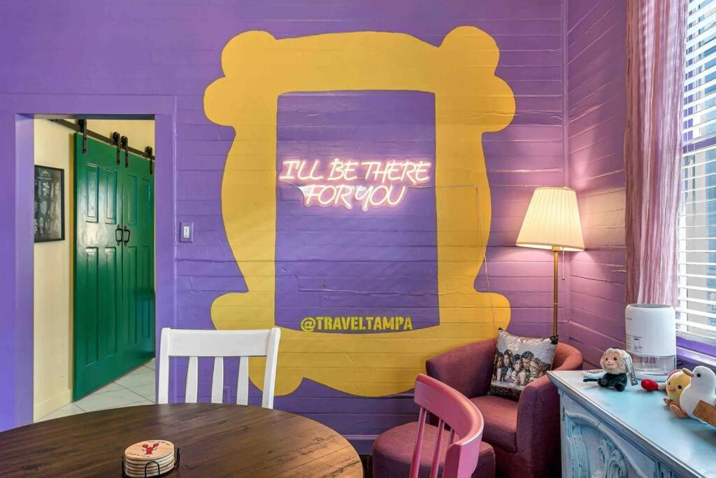 Friends Airbnb Themed 2Bed 2Bath Walkable To All Of Ybor Tampa Eksteriør bilde